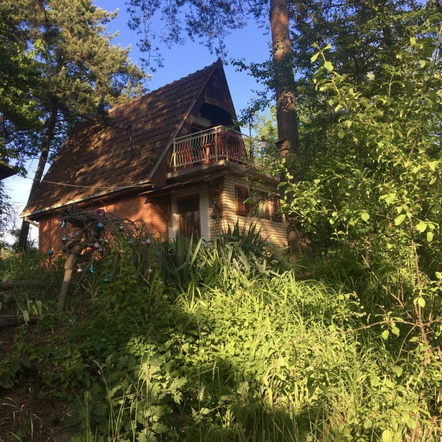 90